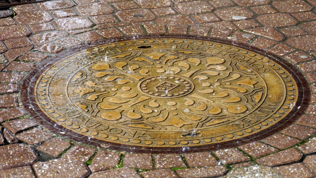 sunshine, thunderstorm, drain cover-123676.jpg